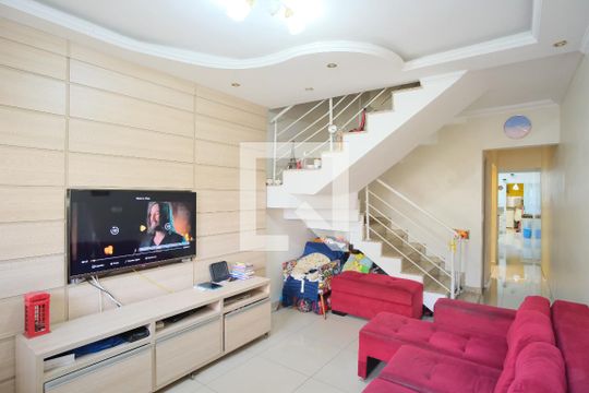 Casa à venda com 3 quartos, 240m² em Vila Aricanduva, São Paulo