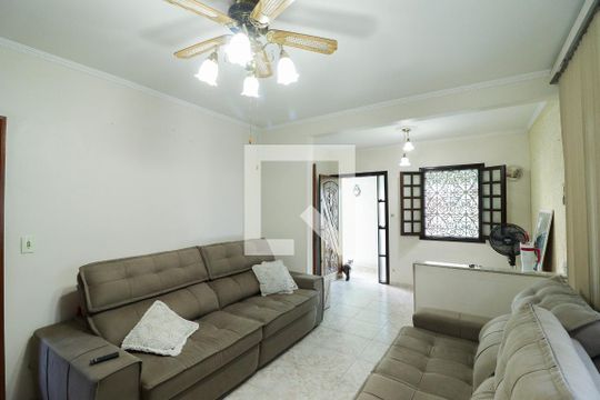 Sala de casa à venda com 3 quartos, 750m² em Horto Florestal, São Paulo