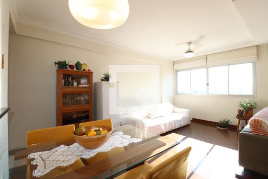 Sala de apartamento à venda com 1 quarto, 60m² em Bela Aliança, São Paulo