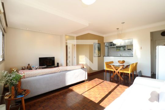 Sala de apartamento à venda com 1 quarto, 60m² em Bela Aliança, São Paulo