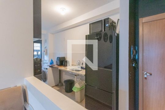 Cozinha de apartamento à venda com 2 quartos, 55m² em Jardim Guarani, Campinas
