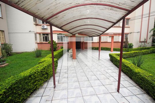 Área comum - Hall de entrada de apartamento à venda com 3 quartos, 90m² em Partenon, Porto Alegre