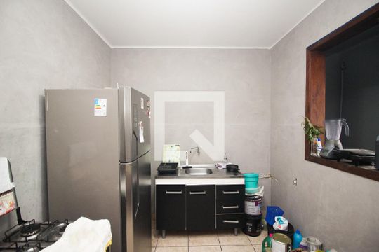 Cozinha de apartamento à venda com 3 quartos, 90m² em Partenon, Porto Alegre