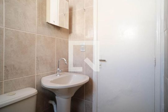 Banheiro de apartamento para alugar com 1 quarto, 44m² em Jardim Penha, São Paulo