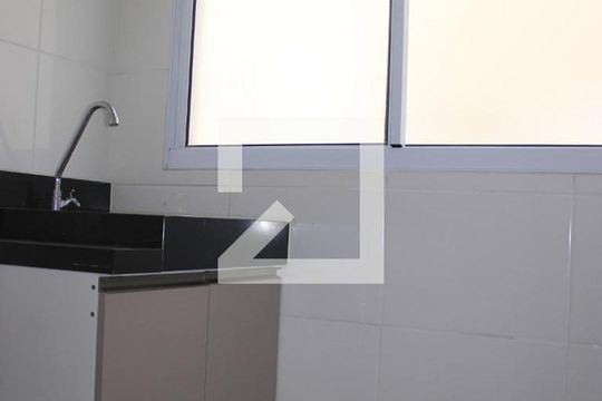 Área de Serviço de apartamento para alugar com 2 quartos, 44m² em Jardim Rosa de Franca, Guarulhos