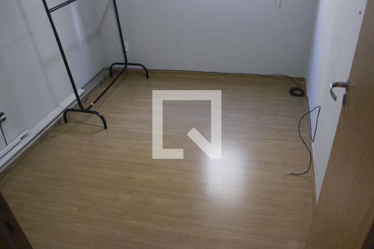Quarto 1  de apartamento para alugar com 2 quartos, 44m² em Jardim Rosa de Franca, Guarulhos