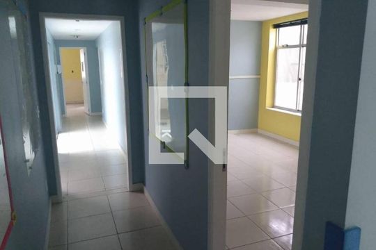 Casa à venda com 1 quarto, 200m² em Barra da Tijuca, Rio de Janeiro