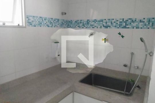 Casa à venda com 1 quarto, 200m² em Barra da Tijuca, Rio de Janeiro