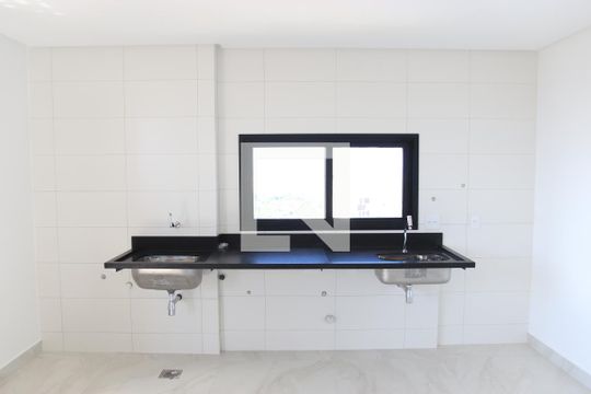 Sala e Cozinha de apartamento para alugar com 2 quartos, 78m² em Setor Marista, Goiânia