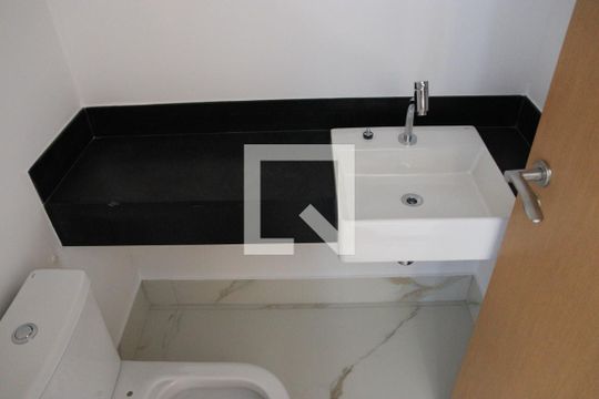 Banheiro de apartamento para alugar com 2 quartos, 78m² em Setor Marista, Goiânia