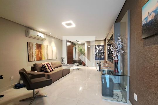 Apartamento à venda com 4 quartos, 220m² em Prado, Belo Horizonte