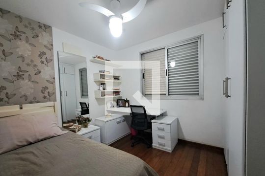 Apartamento à venda com 4 quartos, 220m² em Prado, Belo Horizonte