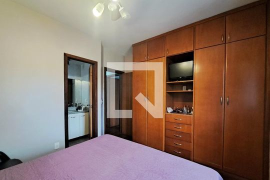 Apartamento à venda com 4 quartos, 220m² em Prado, Belo Horizonte