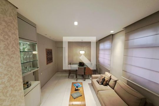 Apartamento à venda com 4 quartos, 220m² em Prado, Belo Horizonte