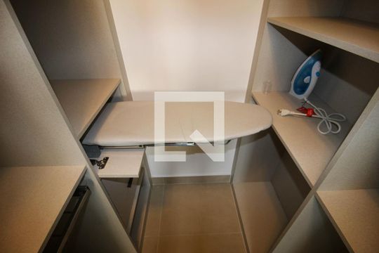 Varanda da Sala de apartamento para alugar com 1 quarto, 47m² em Parque Campolim, Sorocaba