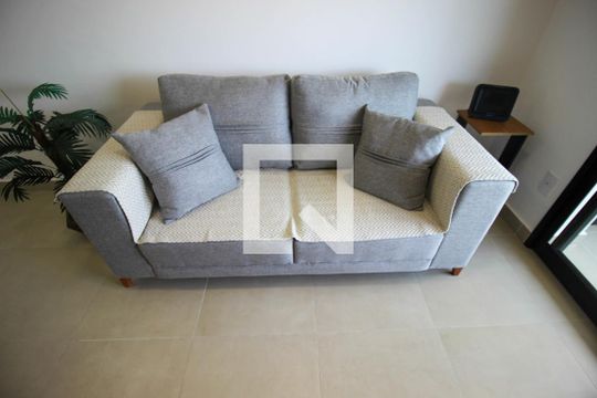 Sala de apartamento para alugar com 1 quarto, 47m² em Parque Campolim, Sorocaba