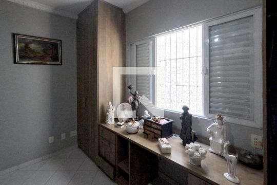 Suíte 2 - 1º Piso de casa para alugar com 4 quartos, 290m² em Aparecida, Santos