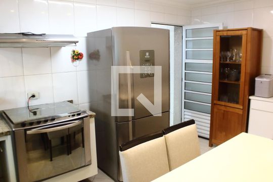 Cozinha de casa à venda com 3 quartos, 242m² em Jardim São Paulo, São Paulo