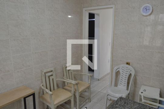 Sala 2 de casa para alugar com 2 quartos, 80m² em Curicica, Rio de Janeiro