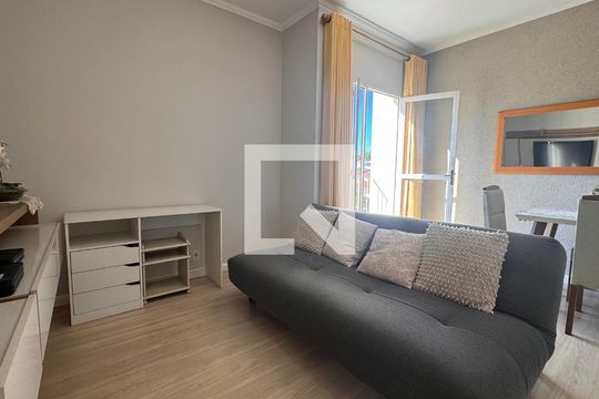 Sala de apartamento à venda com 2 quartos, 64m² em Vila Joaquim Inacio, Campinas