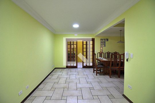 Sala de casa à venda com 3 quartos, 146m² em Conjunto Habitacional Trevo, São Bernardo do Campo