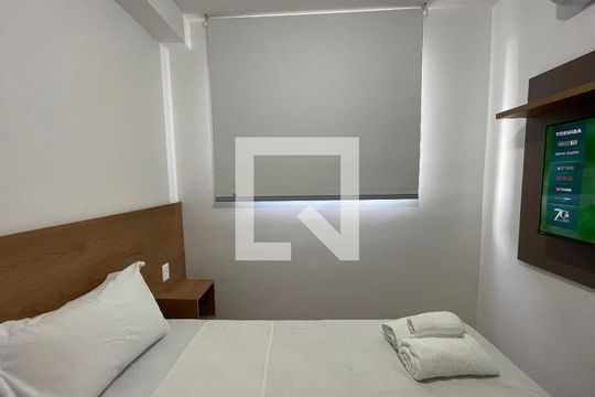 Suíte  de apartamento para alugar com 1 quarto, 24m² em Vila Butantã, São Paulo