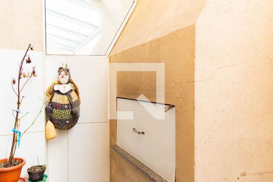 Cozinha de casa de condomínio à venda com 2 quartos, 86m² em Nossa Senhora das Gracas, Canoas