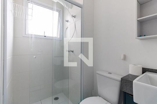 Banheiro de apartamento para alugar com 1 quarto, 33m² em Aclimação, São Paulo