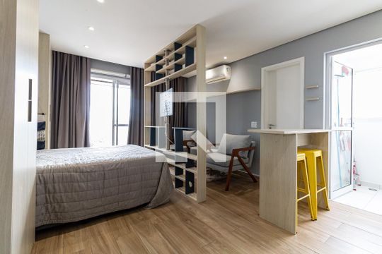 Apartamento para alugar com 1 quarto, 33m² em Aclimação, São Paulo
