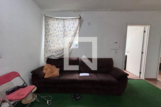 Sala de apartamento para alugar com 2 quartos, 50m² em Feitoria, São Leopoldo
