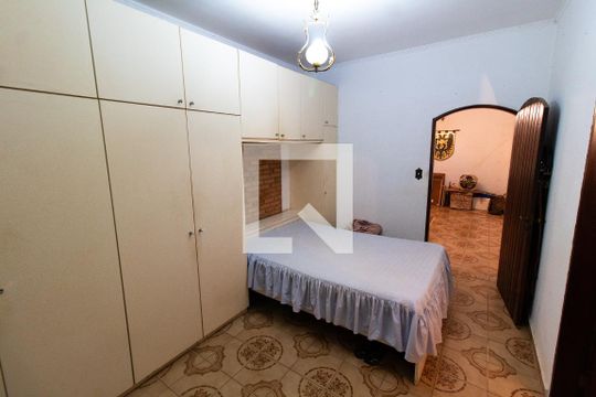 Suíte  de casa de condomínio à venda com 2 quartos, 348m² em Parque Xangrilá, Campinas