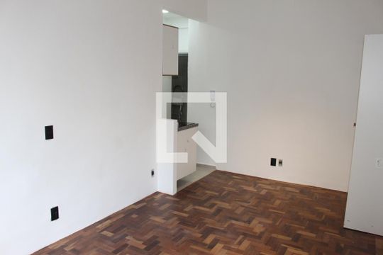 Studio de kitnet/studio para alugar com 1 quarto, 24m² em Campos Elíseos, São Paulo