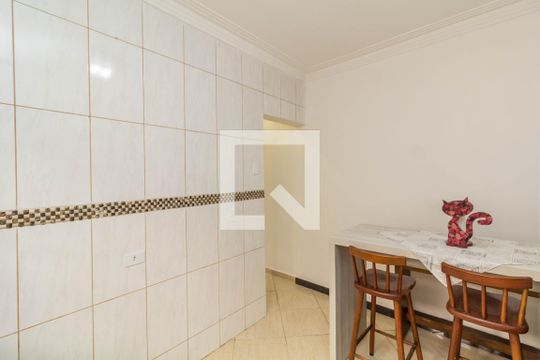 Cozinha de casa de condomínio à venda com 2 quartos, 73m² em Vila Santana, São Paulo