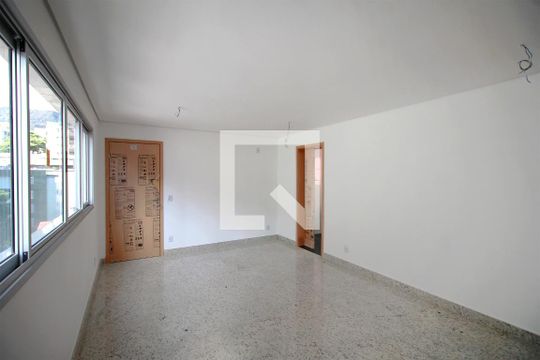 Sala de apartamento à venda com 2 quartos, 65m² em Cruzeiro , Belo Horizonte