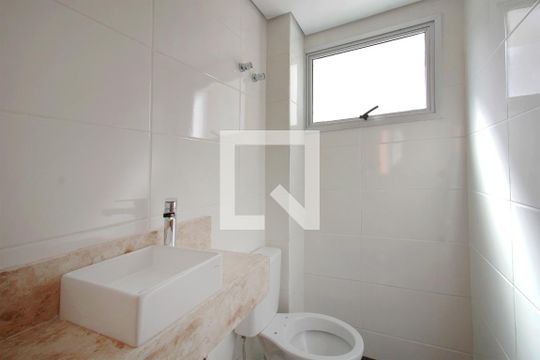 Banheiro da Suíte 2 de apartamento à venda com 2 quartos, 65m² em Cruzeiro , Belo Horizonte
