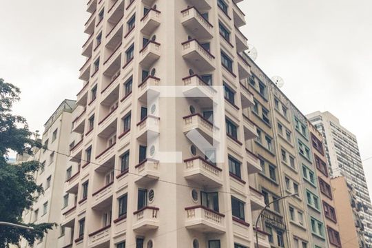 Fachada de kitnet/studio para alugar com 1 quarto, 24m² em Campos Elíseos, São Paulo