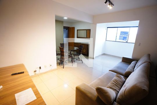 Sala de apartamento para alugar com 3 quartos, 90m² em Jardim América, Goiânia