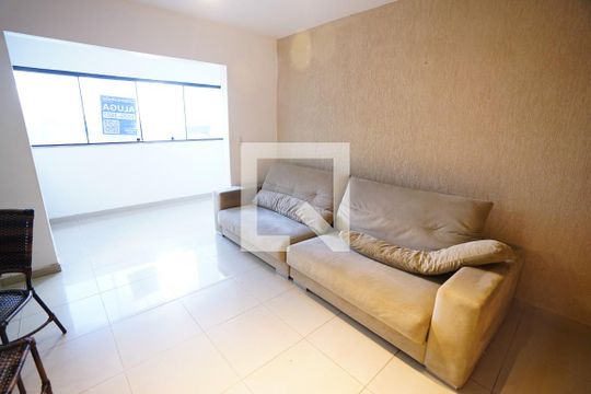 Sala de apartamento para alugar com 3 quartos, 90m² em Jardim América, Goiânia