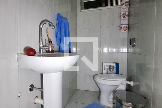 Lavabo de casa para alugar com 4 quartos, 360m² em Cafubá, Niterói