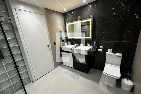 Banheiro de casa de condomínio à venda com 6 quartos, 520m² em Malota, Jundiaí