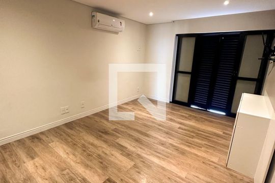 Quarto de casa de condomínio à venda com 6 quartos, 520m² em Malota, Jundiaí