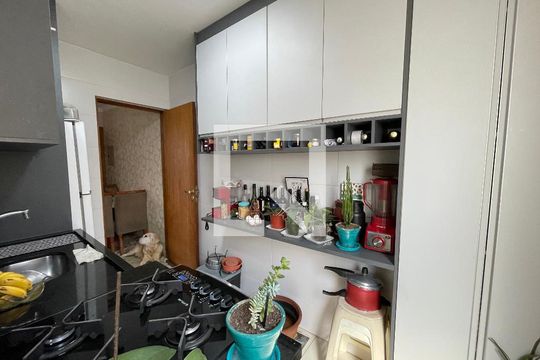 Cozinha de apartamento à venda com 2 quartos, 46m² em Jaguaré, São Paulo