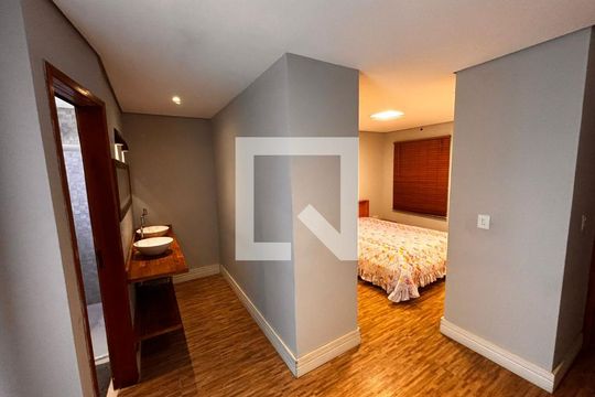 Suíte de apartamento à venda com 1 quarto, 120m² em Vila Leopoldina, Santo André