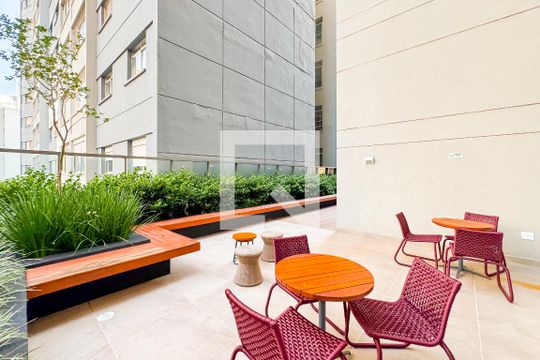Área comum de kitnet/studio para alugar com 1 quarto, 24m² em Vila Mariana, São Paulo