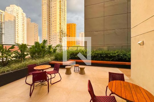 Área comum de kitnet/studio para alugar com 1 quarto, 24m² em Vila Mariana, São Paulo