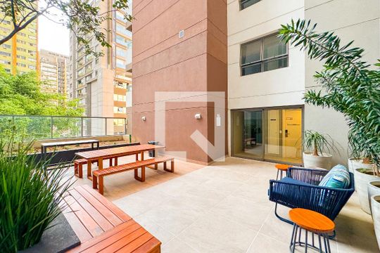 Área comum de kitnet/studio para alugar com 1 quarto, 24m² em Vila Mariana, São Paulo
