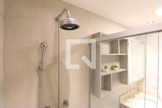 Banheiro da Suíte de apartamento à venda com 2 quartos, 67m² em Barra Funda, São Paulo