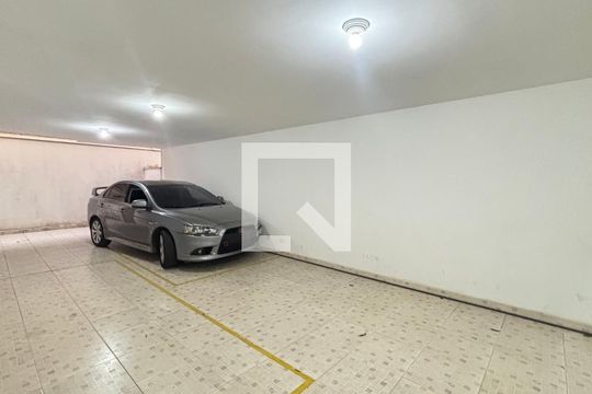 Garagem de apartamento à venda com 2 quartos, 55m² em Parque Novo Oratório, Santo André