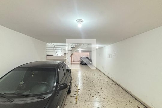 Garagem de apartamento à venda com 2 quartos, 55m² em Parque Novo Oratório, Santo André