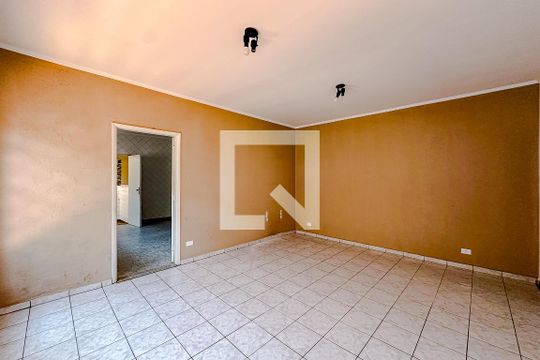 Sala de casa para alugar com 2 quartos, 72m² em Vila Regente Feijó, São Paulo